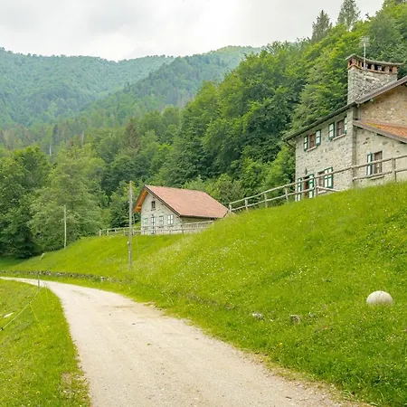 Easy Welcome Il Salice - Alpe Del Ville San Primo Feriehus *