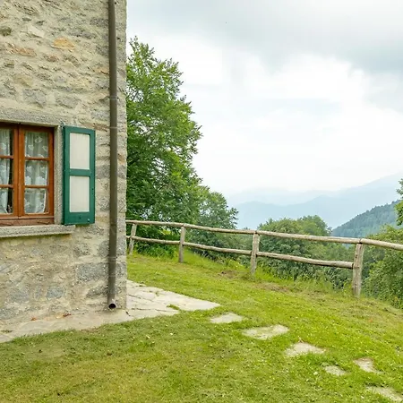 Feriehus Easy Welcome Il Salice - Alpe Del Ville San Primo